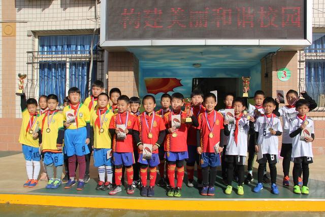 北控大胜送四川7连败 广厦5连胜送宁波8连败