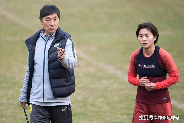 李铁案二审驳回上诉 维持一审有期徒刑20年判决