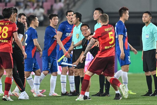 欧联杯-约维奇莱奥破门 AC米兰总比分5-3雷恩